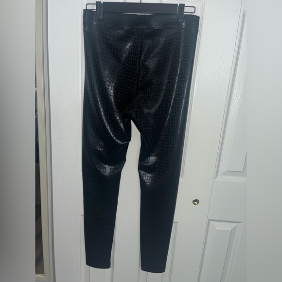 Express Faux Leather Snakeskin Leggings - Size Small-NWOT - Picture 2 of 5